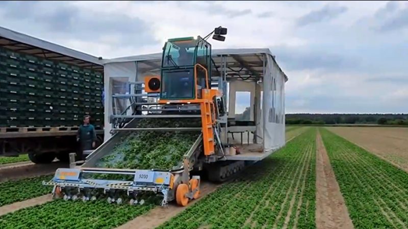 在众多坡地农业机械品牌中，以下几款机型值得推荐：